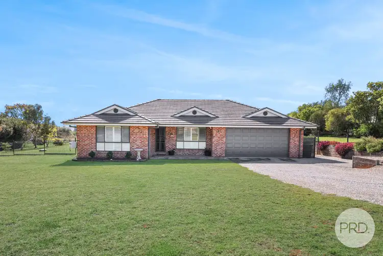 26 Daintree Circuit, Tamworth NSW 2340
