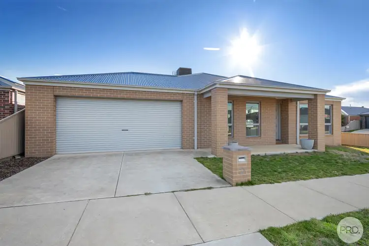 2 Venice Drive, Winter Valley VIC 3358