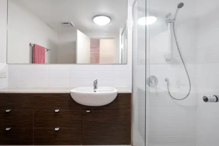 Seventh view of Homely apartment listing, 9/154 Musgrave Avenue, Southport QLD 4215