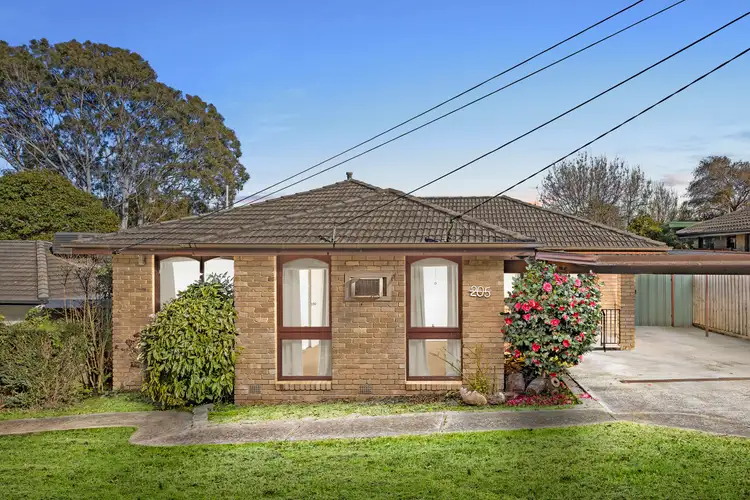 205 Forest Road, Boronia VIC 3155