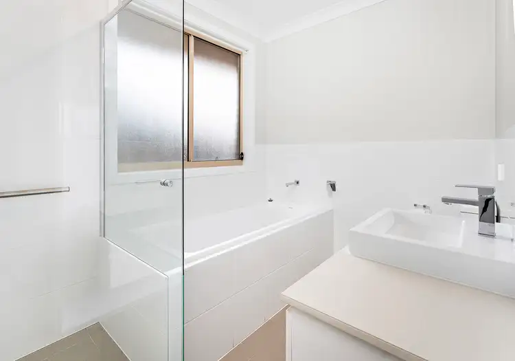 Fifth view of Homely house listing, 28/10 Derwent Avenue, Avondale NSW 2530