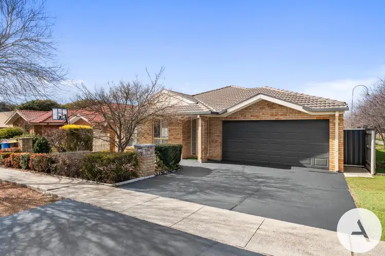 27 Petersilka St