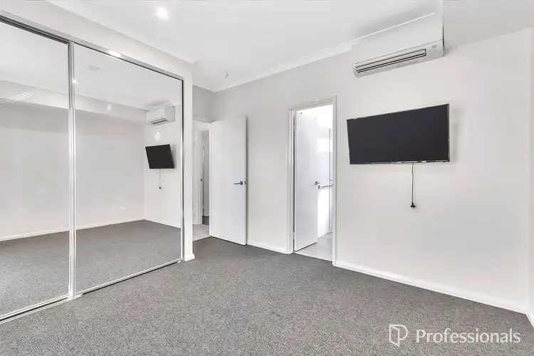 Seventh view of Homely apartment listing, 7/57 McGlinn Way, Cloverdale WA 6105