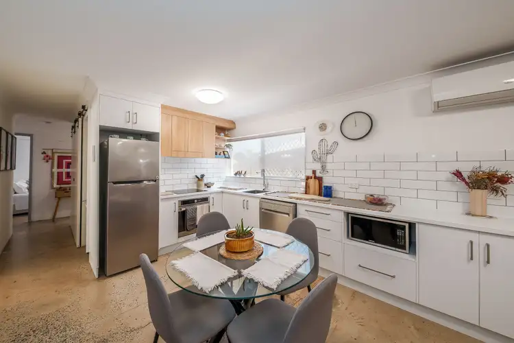 1/36 Clayton Street, Hermit Park QLD 4812