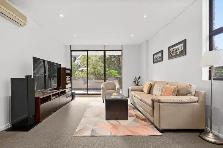 523/2C Munderah Street, Wahroonga NSW 2076
