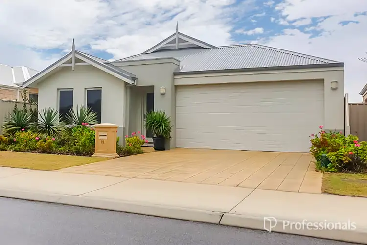 21 Parkside Street, Yanchep WA 6035