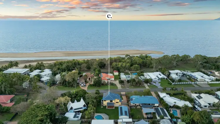 15 Jamaica Crescent, Bushland Beach QLD 4818