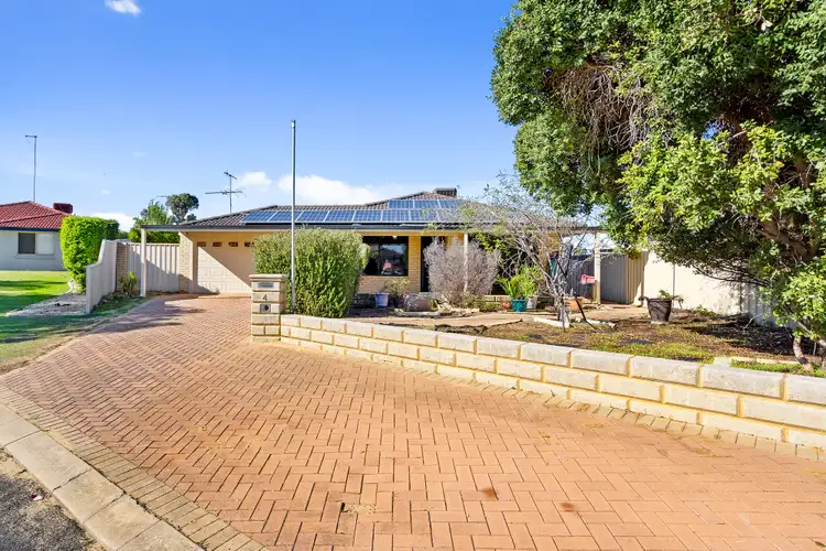 4 Winfield Place, Greenfields WA 6210