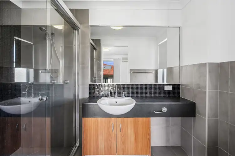 Sixth view of Homely unit listing, 27/22 Oleander Avenue, Biggera Waters QLD 4216