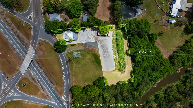24 Hughes Terrace, Gympie QLD 4570