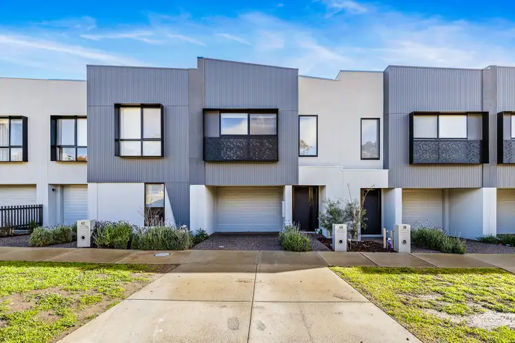 40 Ambassador Circuit, Cranbourne South VIC 3977