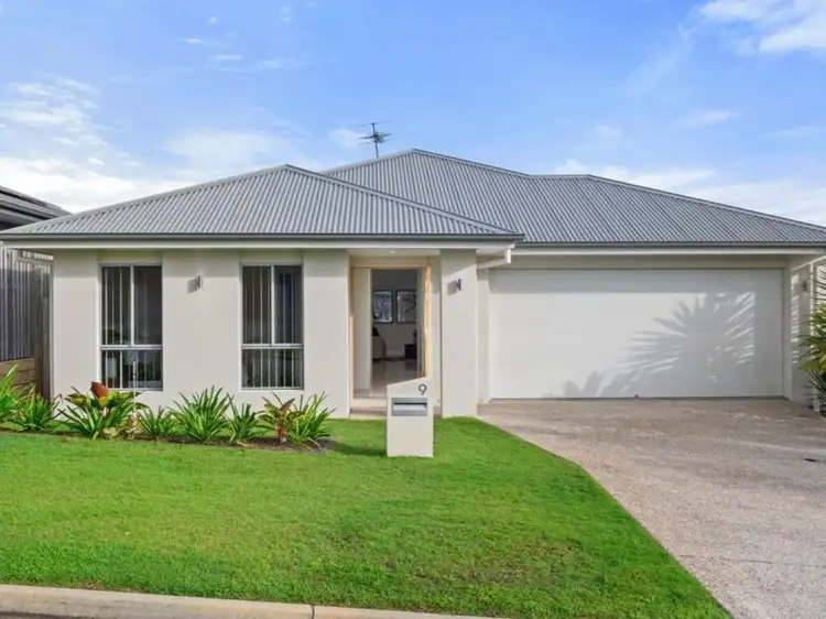 9 Longstaff Crescent, Pimpama QLD 4209