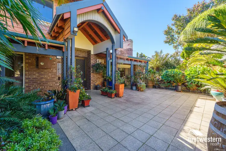 21 Cimbrook Way, Duncraig WA 6023