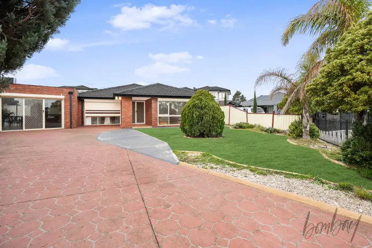 9 Hermitage Court, Meadow Heights VIC 3048