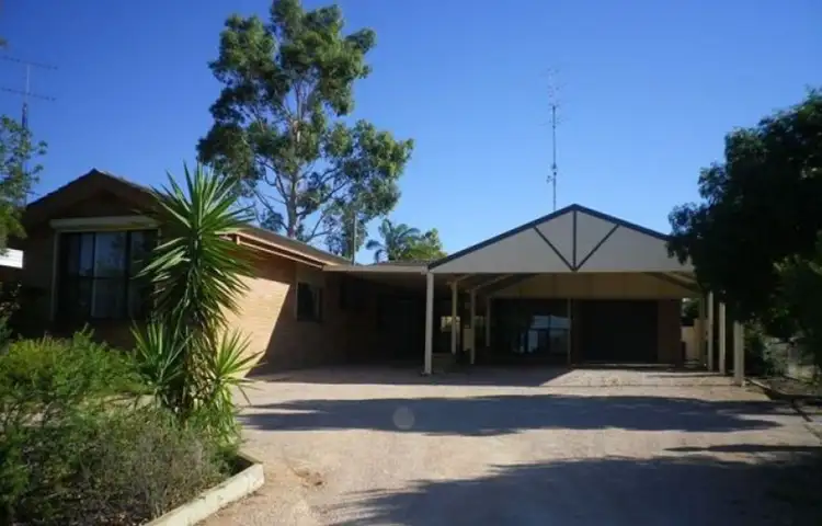 16 Old Sturt Highway, Berri SA 5343