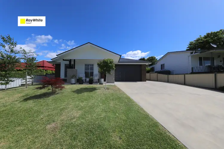 43 Gundagai Street, Adelong NSW 2729