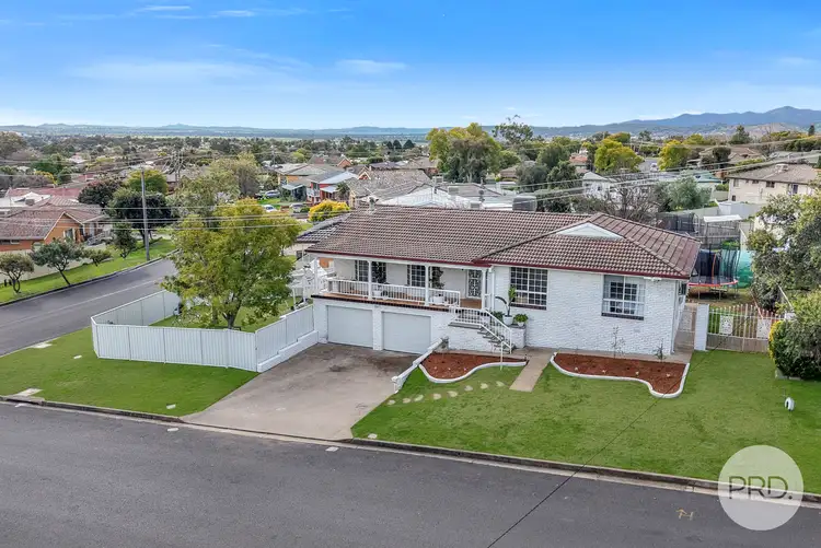 Fifth view of Homely house listing, 19 Kinarra Street, Tamworth NSW 2340