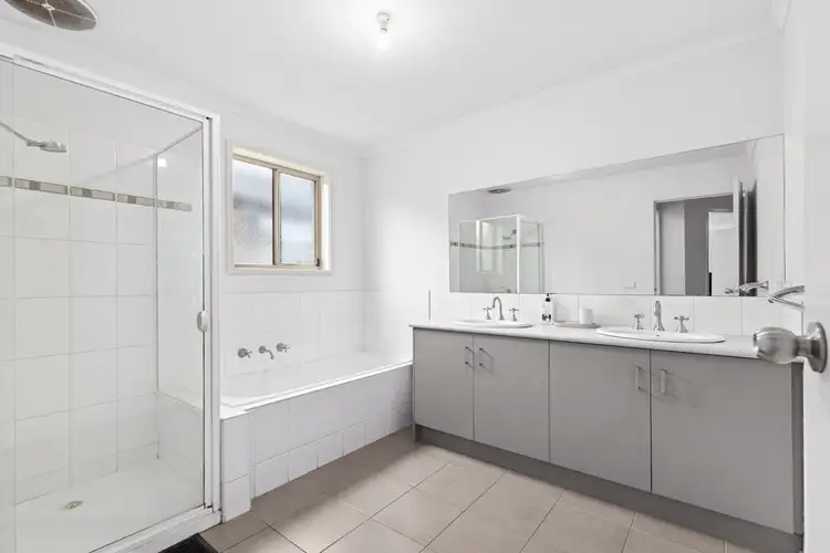 Fifth view of Homely house listing, 9 Thwaites Close, Highton VIC 3216