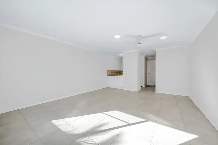 2/37 Cootamundra Drive, Mountain Creek QLD 4557