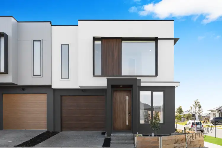 29 Falconer Drive, Mickleham VIC 3064