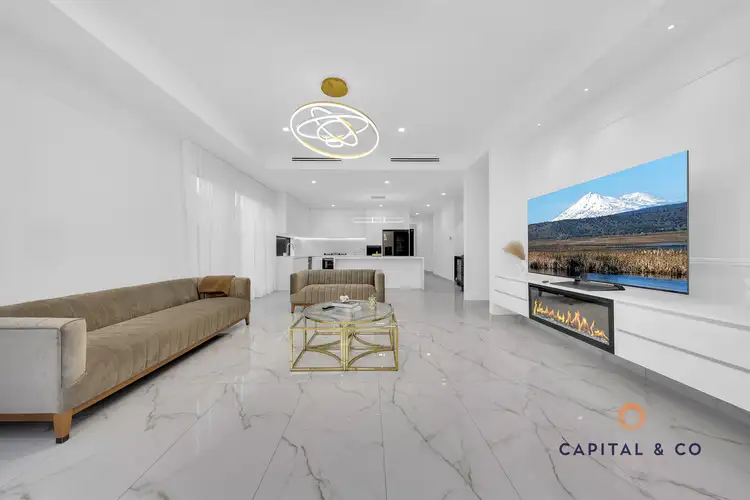 27 Salsola Road, Mickleham VIC 3064