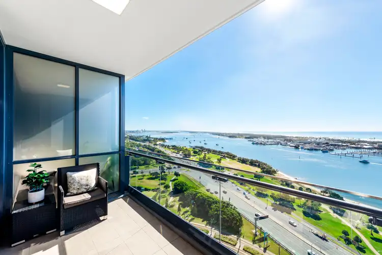 2 Como Crescent