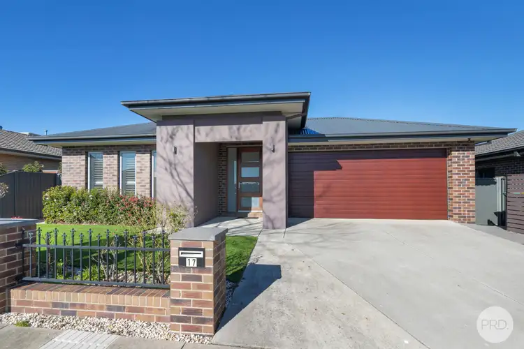 17 Harris Drive, Lucas VIC 3350