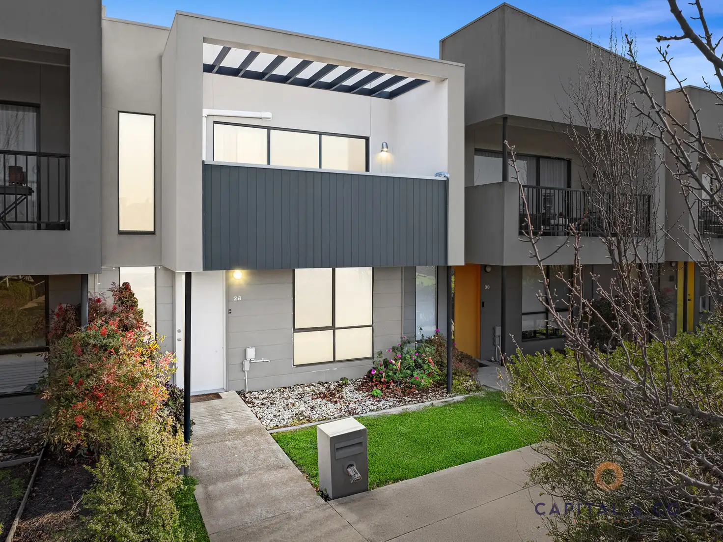 Main view of Homely townhouse listing, 28 Yarramie Circuit, Craigieburn VIC 3064