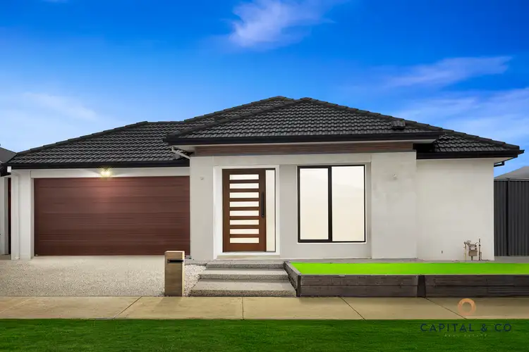25 Ellendale Street, Mickleham VIC 3064