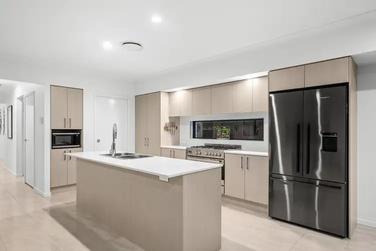 Sixth view of Homely house listing, 9 Andreas Way, Ripley QLD 4306