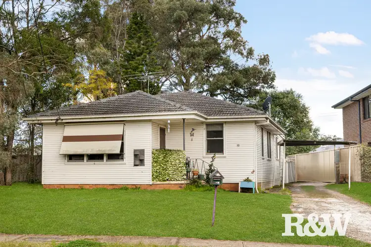 10 Cedar Crescent, North St Marys NSW 2760