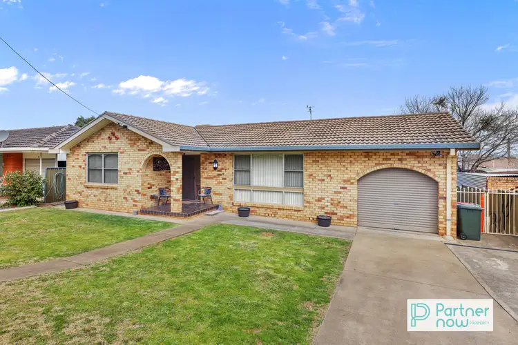 87 Manilla Road, Tamworth NSW 2340