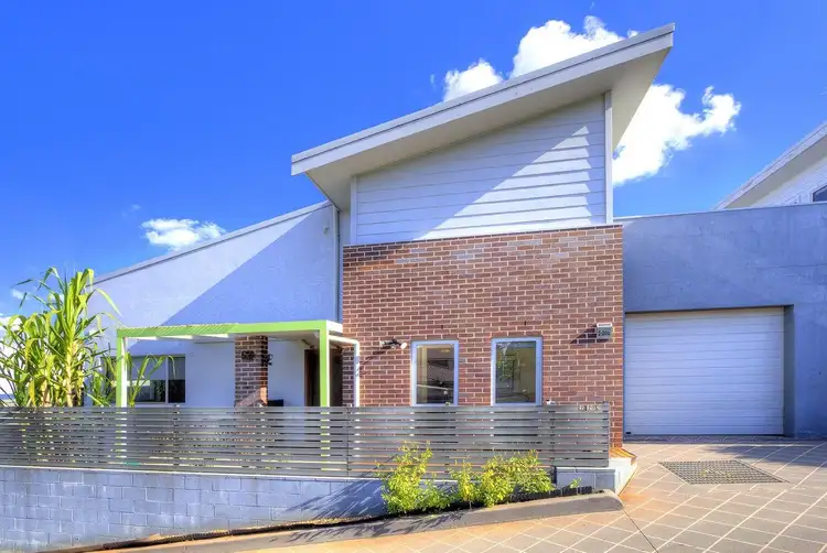 2/20C Lower Mount Street, Wentworthville NSW 2145