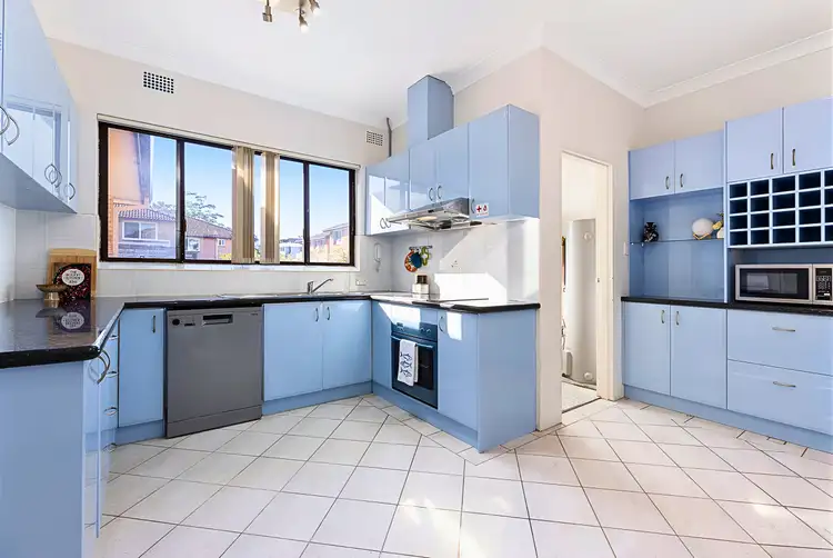 7/12-14 Winchester Street, Carlton NSW 2218
