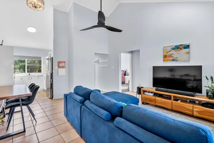 8/25 Balaclava Road, Earlville QLD 4870