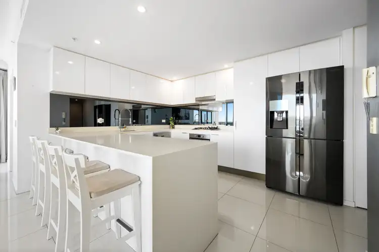 Fourth view of Homely apartment listing, 1905/5 Harbour Side Court, Biggera Waters QLD 4216