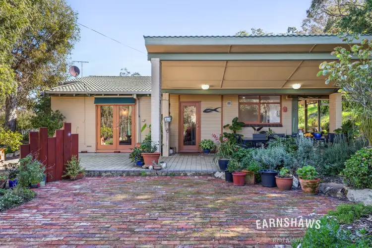 17 Approach Road, Boya WA 6056