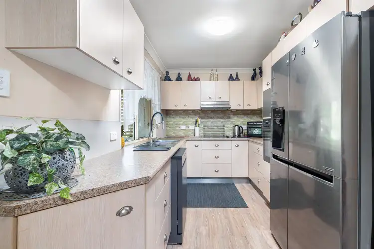 Sixth view of Homely house listing, 16 Paddies Crescent, Crestmead QLD 4132