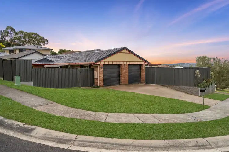 88 Overland Drive, Edens Landing QLD 4207