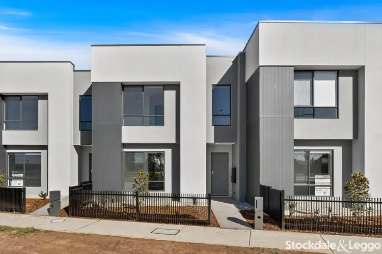 6 Cupola Walk, Truganina VIC 3029