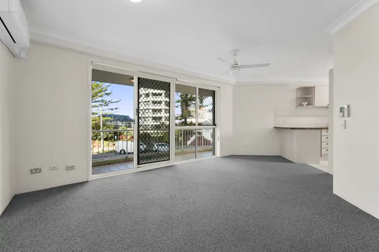 4/65 Old Burleigh Road, Broadbeach QLD 4218