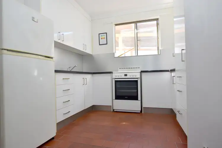 Fourth view of Homely townhouse listing, 2/3 Hetherington Street, West Gladstone QLD 4680