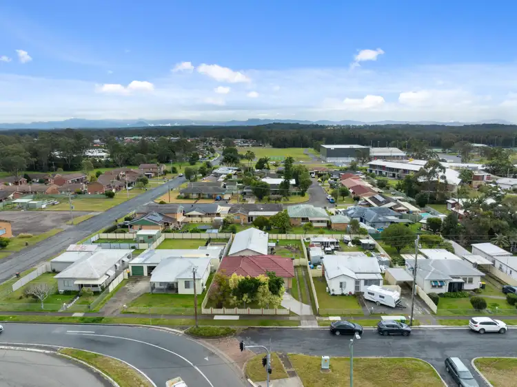 17 Cowper Street, Taree NSW 2430