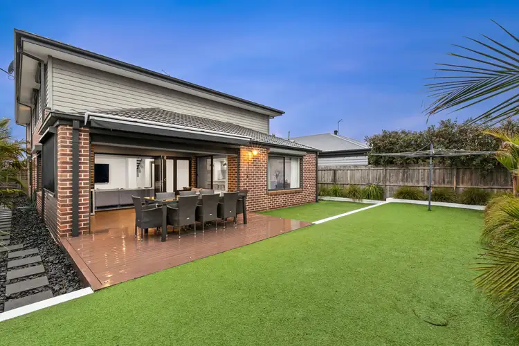 320 Charlemont Road, Armstrong Creek VIC 3217