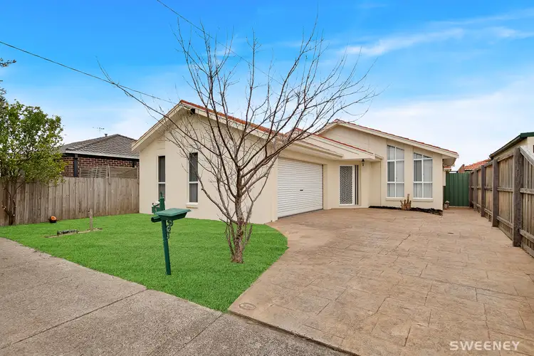 1 Burnett Court