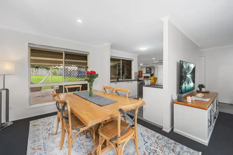 Sixth view of Homely house listing, 2 Duyvestyn Terrace, Murrumba Downs QLD 4503