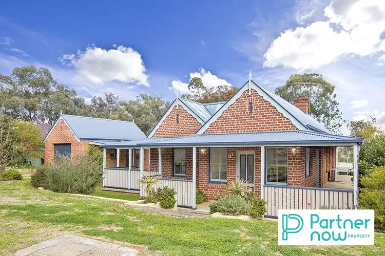 37 Valley Drive, Tamworth NSW 2340