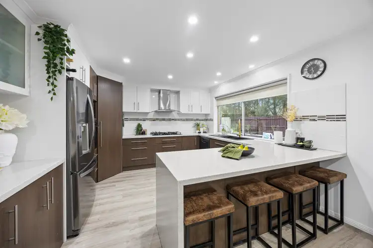 Fifth view of Homely house listing, 10 Minya Court, Rowville VIC 3178