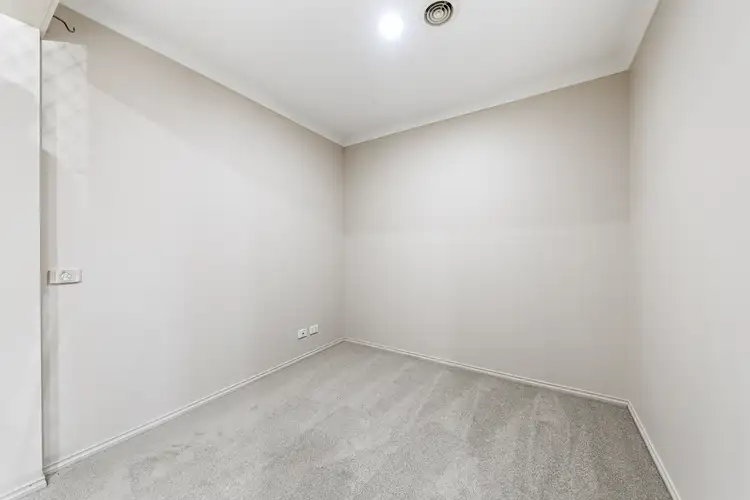 Fifth view of Homely house listing, 8 Sancho Drive, Cranbourne East VIC 3977