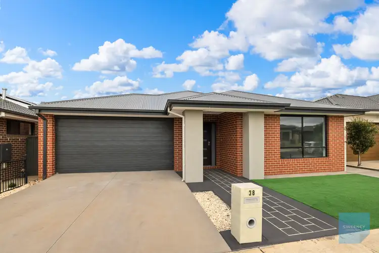 38 Caucasus Street, Truganina VIC 3029